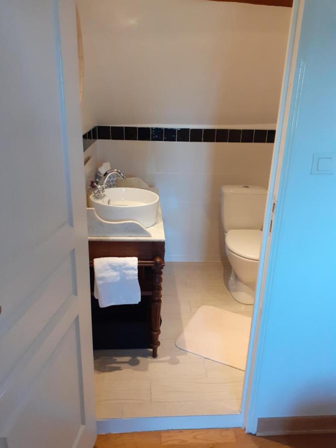 Chambre Dhotes B&B Le Figuier Benayes Exterior photo