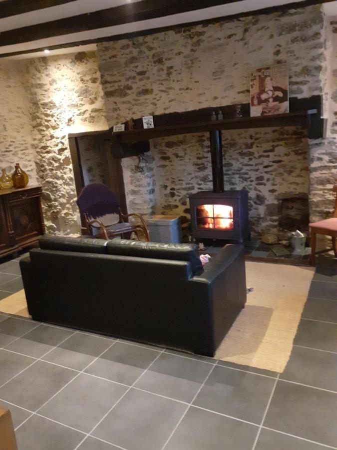 Chambre Dhotes B&B Le Figuier Benayes Exterior photo